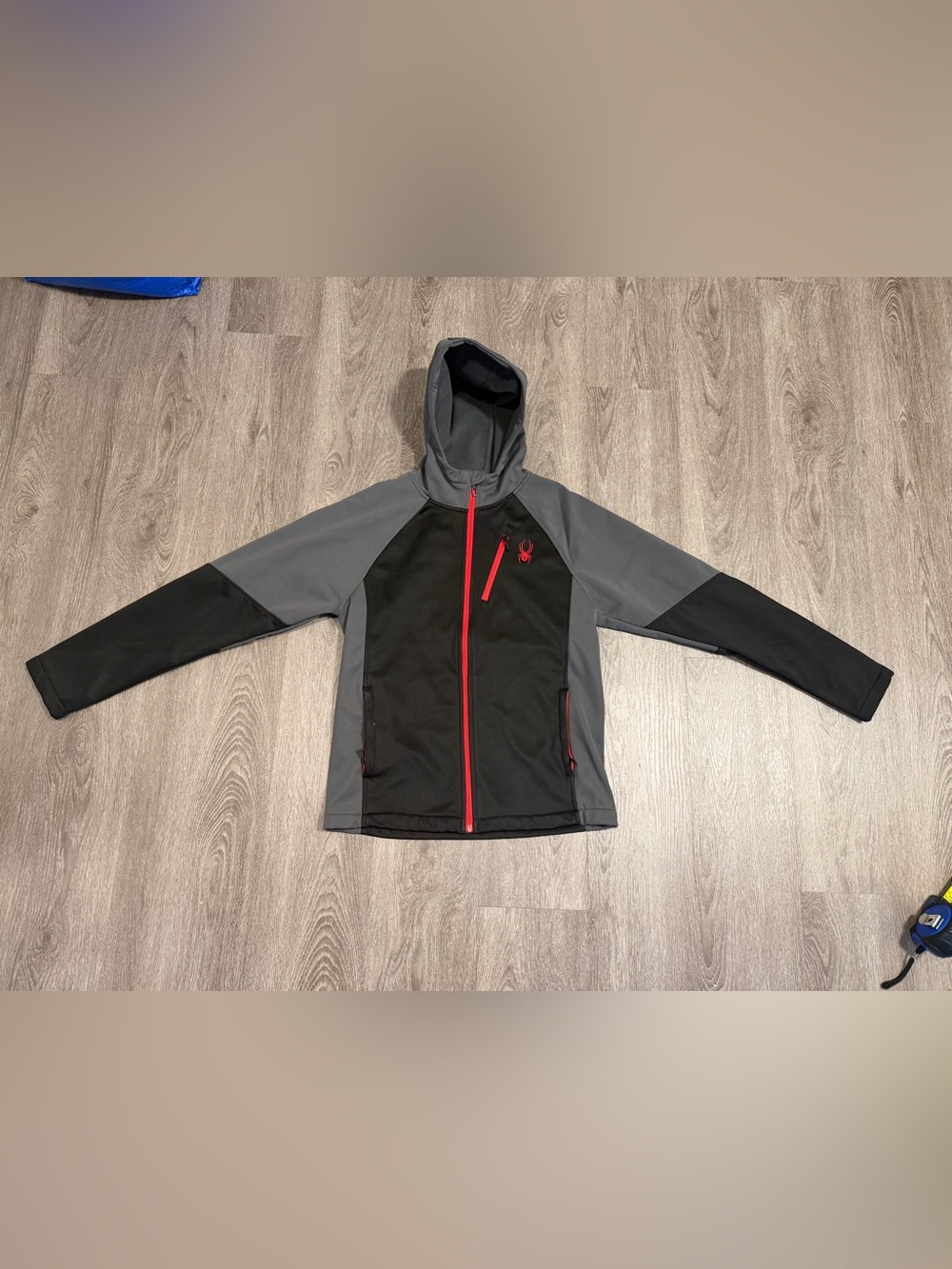 Spyder Men’s Hooded Softshell Jacket Black Gray Red Full Zip Outdoor Ski Mens M